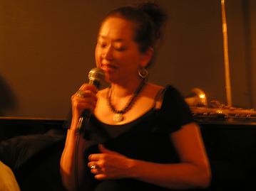 f0066211_14235933.jpg