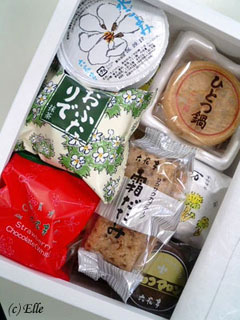 b0000801_21485482.jpg