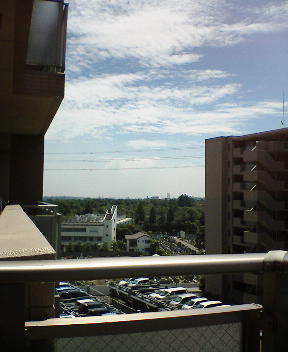 b0009665_0302379.jpg