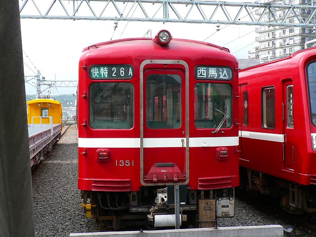 f0051679_2221573.jpg