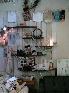 f0103304_23585363.jpg