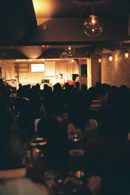 f0019747_1850576.gif