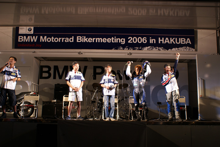b0108670_1225759.jpg