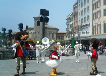 b0008103_040523.jpg