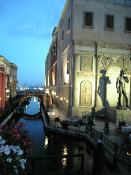 e0063981_0414695.jpg