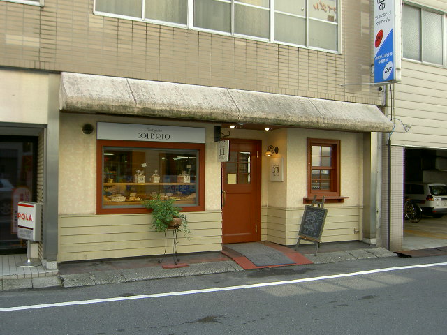 e0005253_20214373.jpg
