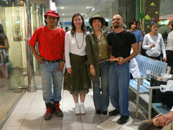 b0090333_1455845.jpg