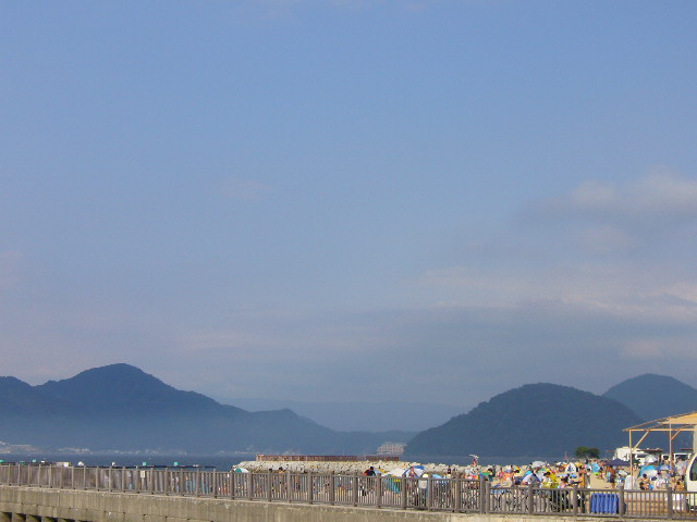 e0015108_0471222.jpg