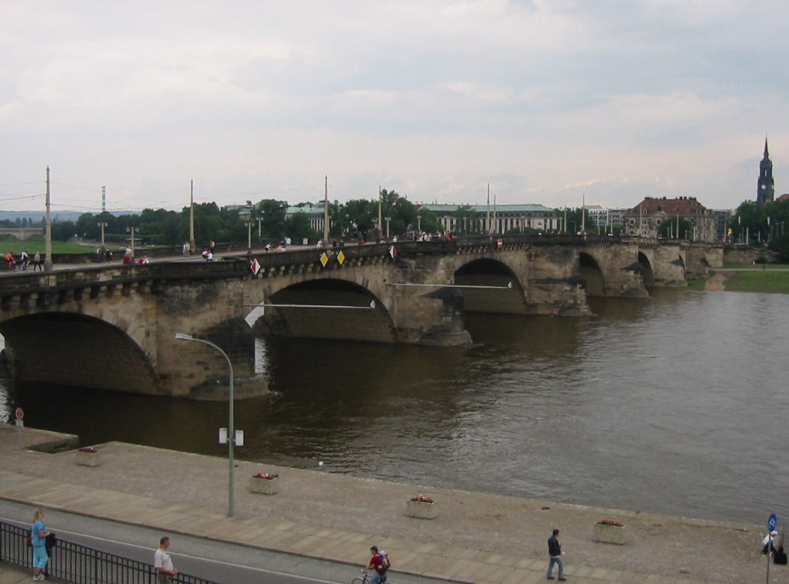 f0028549_5145530.jpg