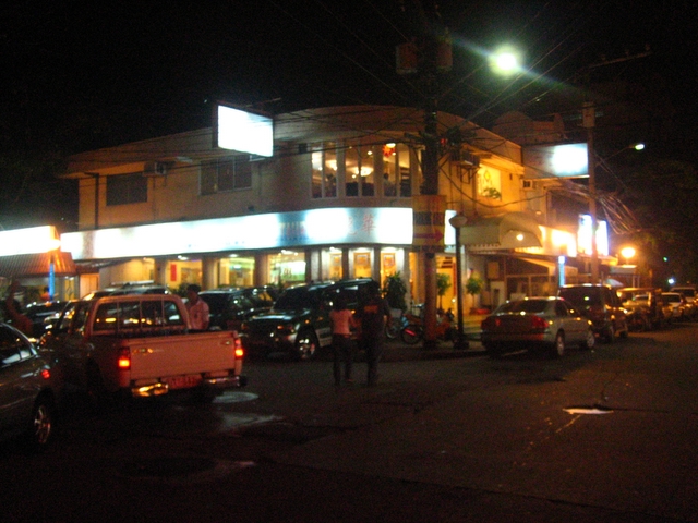 e0018143_0285721.jpg