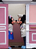 b0036172_2392689.gif
