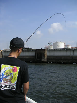 e0018843_2337815.jpg