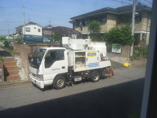 d0081025_18561888.jpg