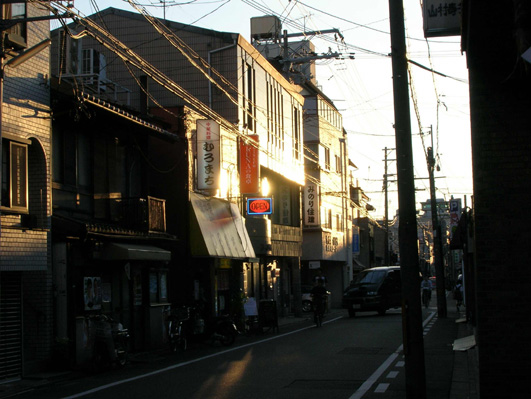 f0108399_2373456.jpg