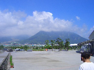 f0001543_16103180.jpg