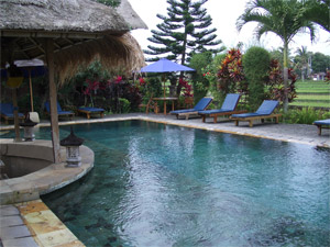 b0034422_2258465.jpg