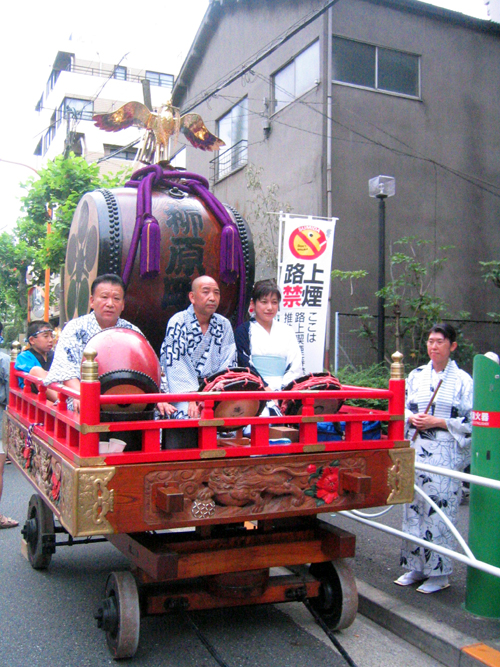 d0053492_020282.jpg