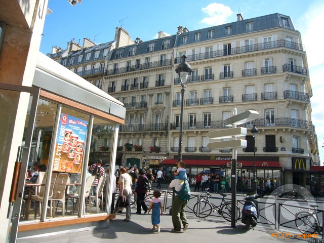 a0014299_23101550.jpg