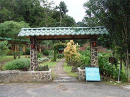 f0030875_22351356.jpg