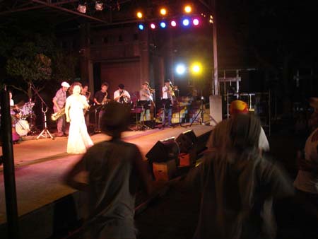 b0049152_10265975.jpg