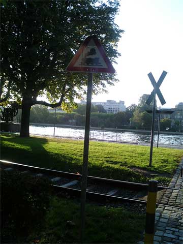 f0036603_2245819.jpg
