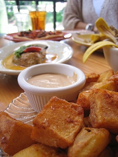 e0015270_351288.jpg