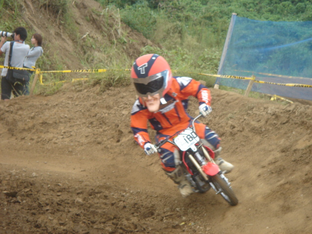 d0090192_7281393.jpg