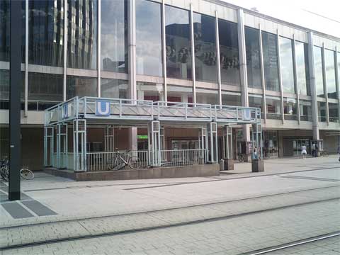 f0036603_2352057.jpg