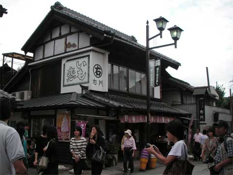 f0036603_22221999.jpg