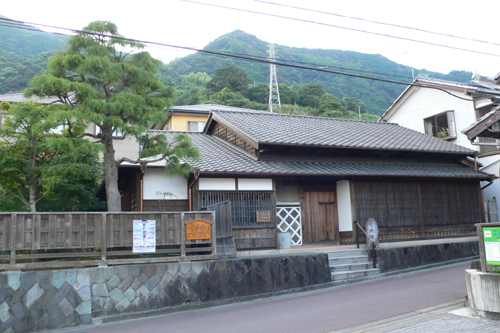 f0060424_2304860.jpg