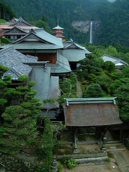 a0018608_2264439.jpg