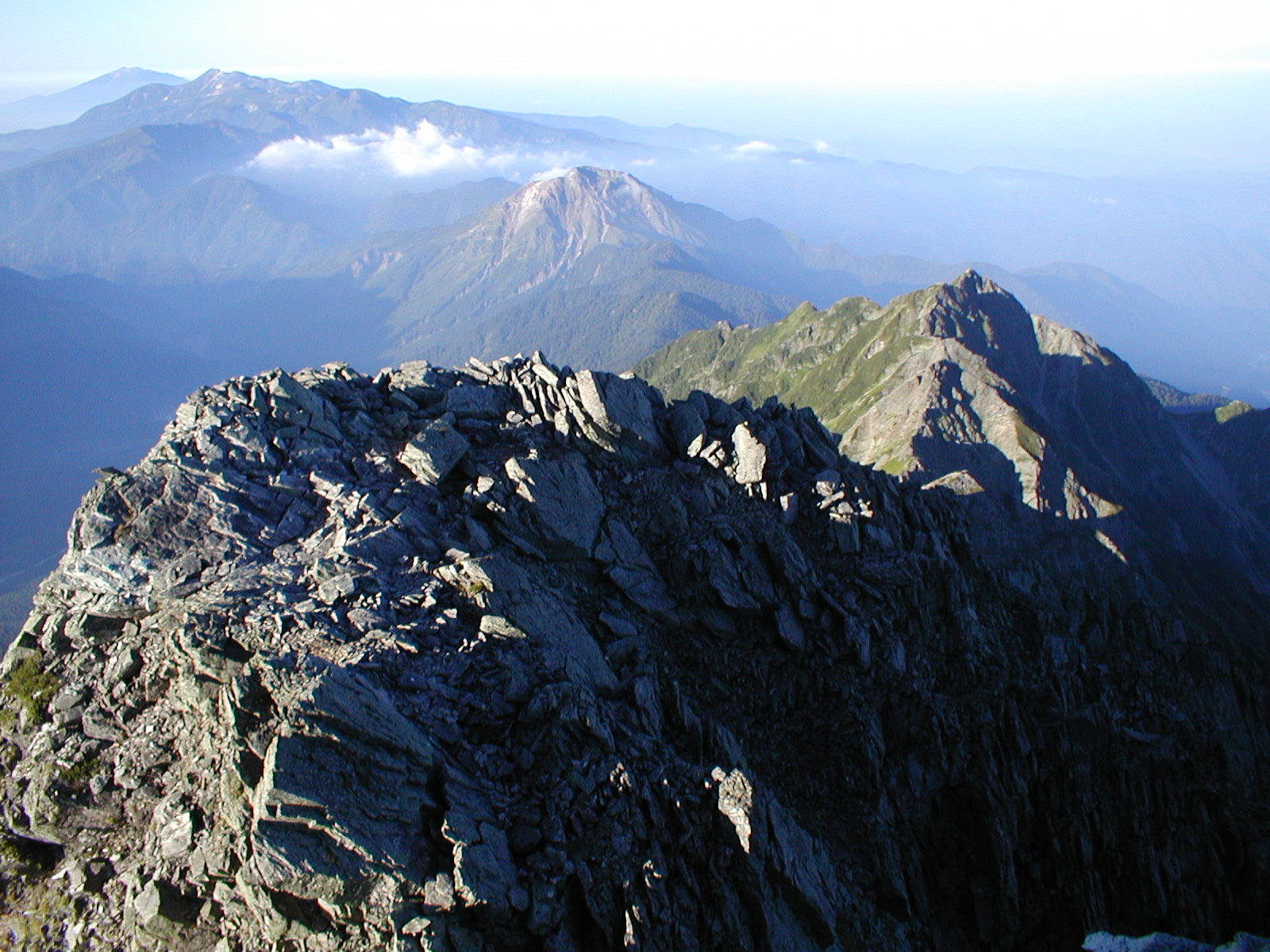 a0094280_2331143.jpg
