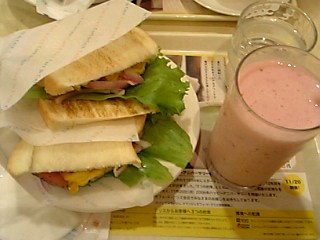 a0002826_12452359.jpg