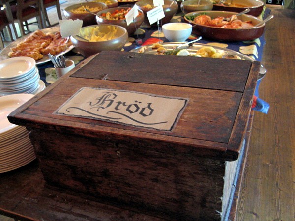 f0023570_23481487.jpg