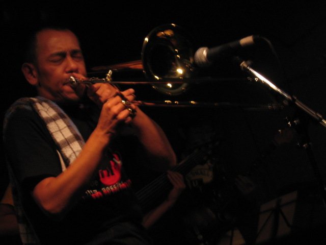 e0077780_1302576.jpg