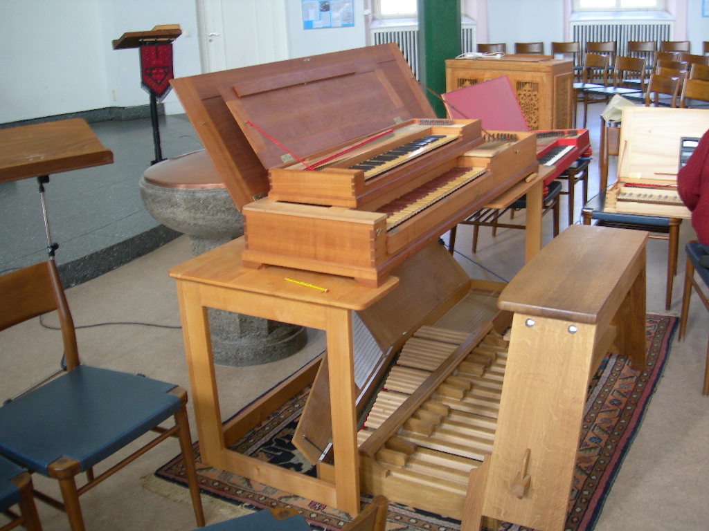 e0028897_8234010.jpg