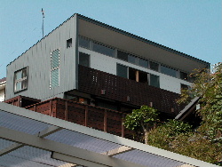 b0075140_0465346.jpg