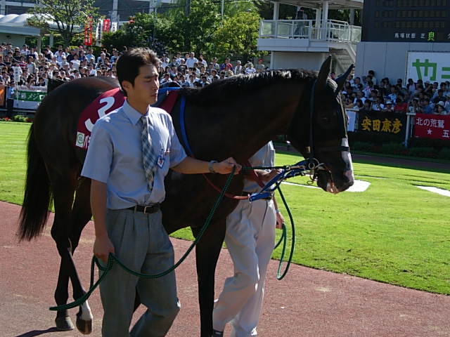 e0088402_2249399.jpg