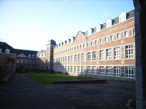 f0035251_2291512.jpg