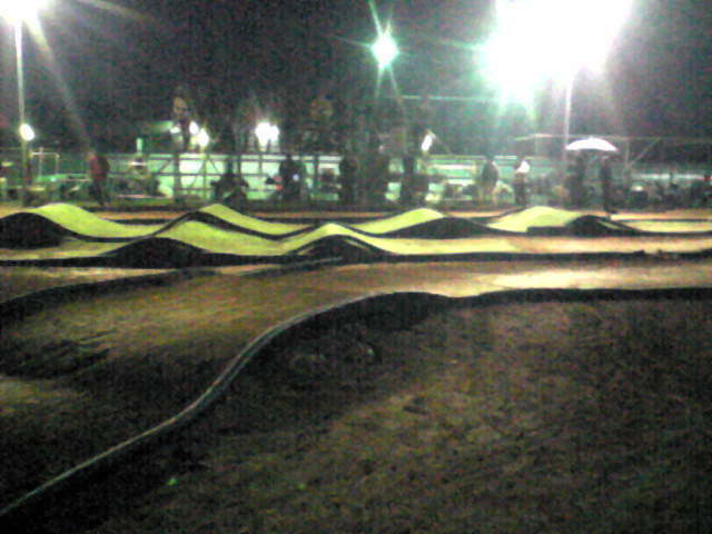 d0070007_0221117.jpg