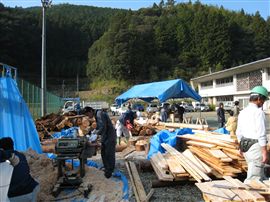 e0002820_15404843.jpg