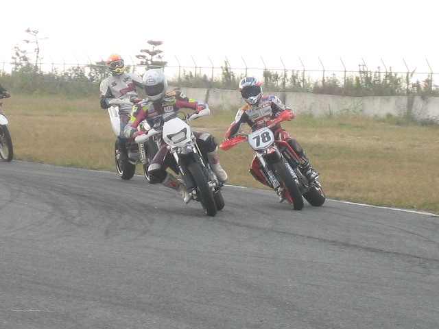 a0048323_22333696.jpg