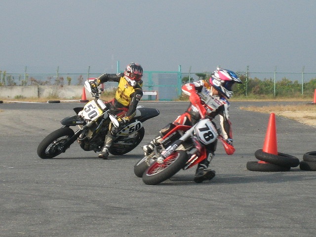 a0048323_224426100.jpg