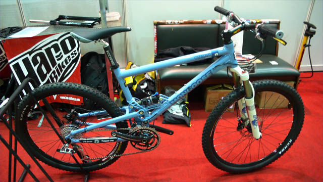 b0046290_22411631.jpg