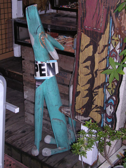 e0029053_3325632.jpg