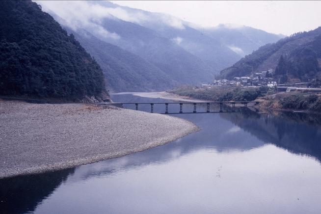 a0050405_5272478.jpg