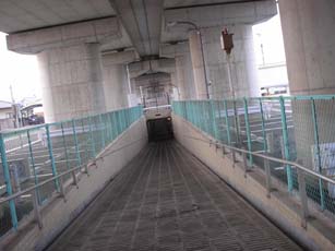 f0014356_2252232.jpg