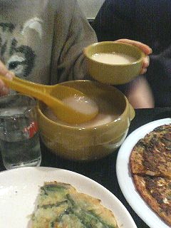 f0054677_6442210.jpg
