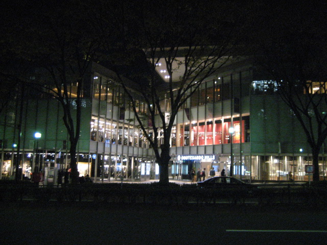 f0025741_03141.jpg