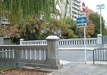 e0060374_2231503.jpg